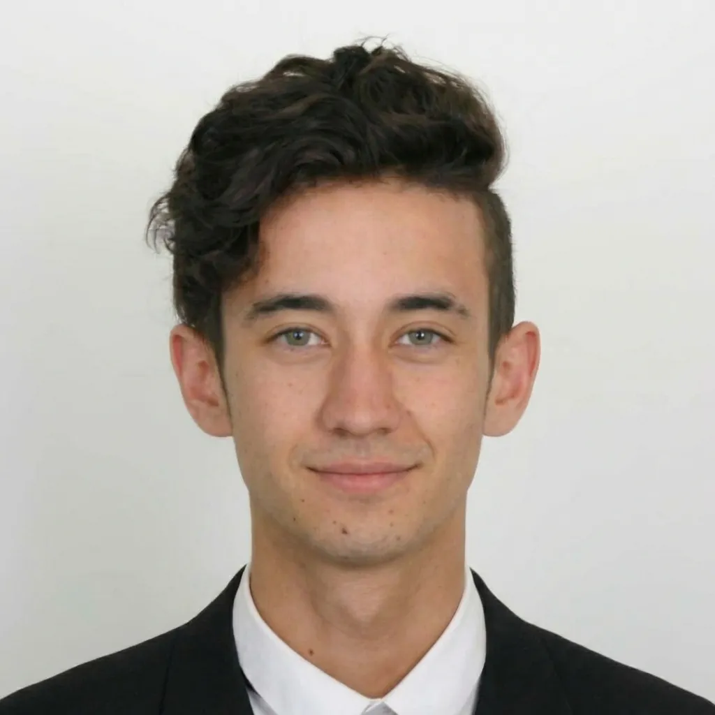 Leo from Revamp Studio